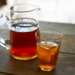 麦茶の容器の洗い方 簡単な茶渋の落とし方と白い汚れの正体とは?