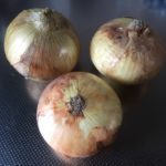 新玉ねぎと普通の玉ねぎの違い 美味しい食べ方は?冷凍保存できる?