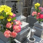 墓参りの花はどこで買う?前日に購入する場合の注意 造花はダメ?